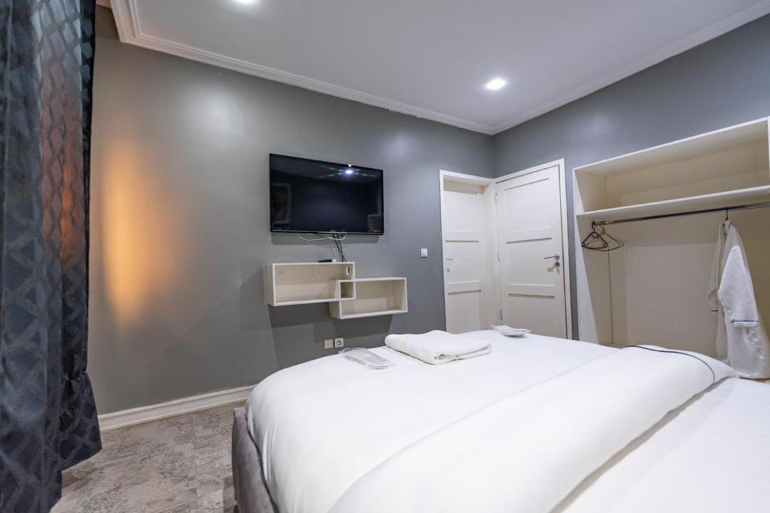Villa Magnum Douala Eksteriør billede